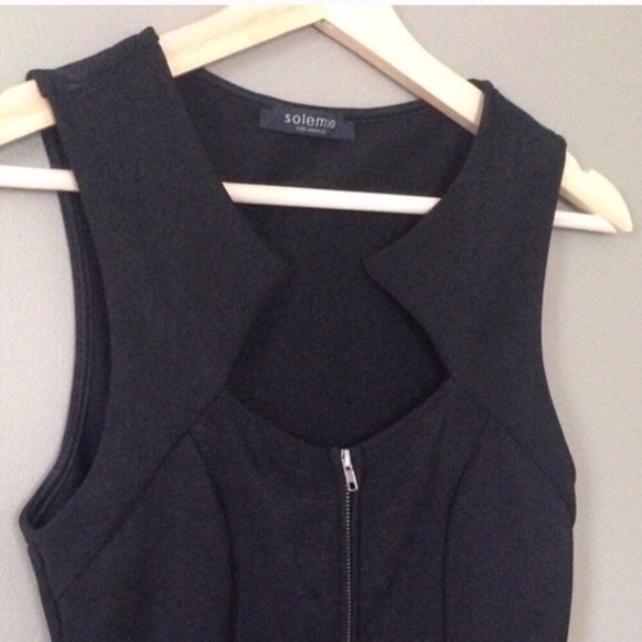 Solemio Dresses & Skirts - Fitted Black Body Con Pencil Dress